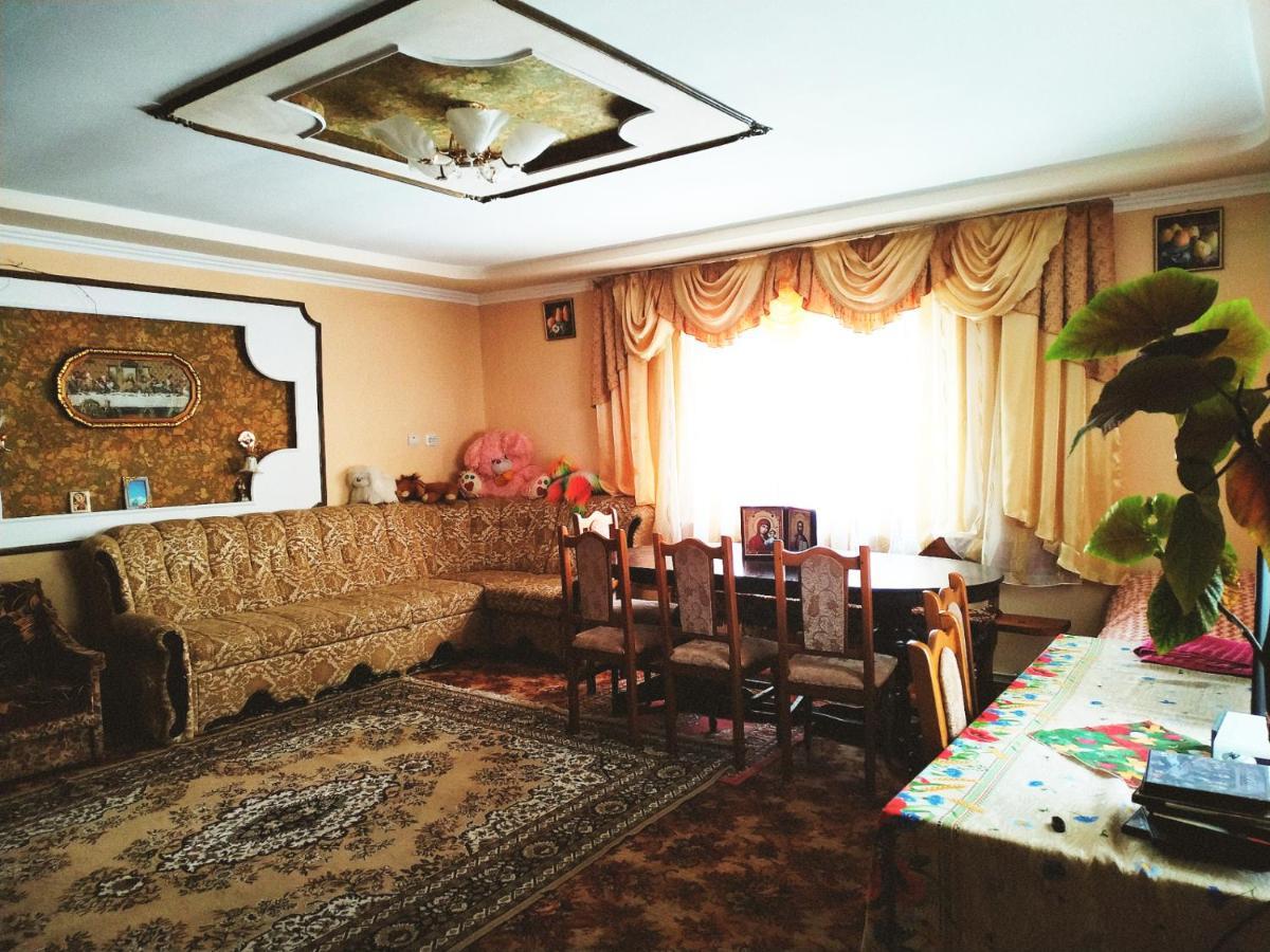Садиба У Пані Марії ボロフタ エクステリア 写真